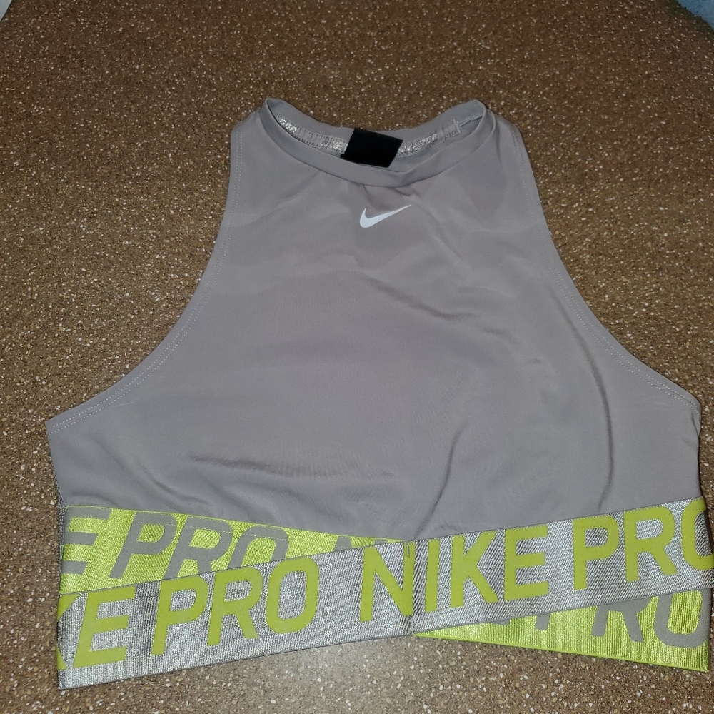 Nike Sports Bra/Top